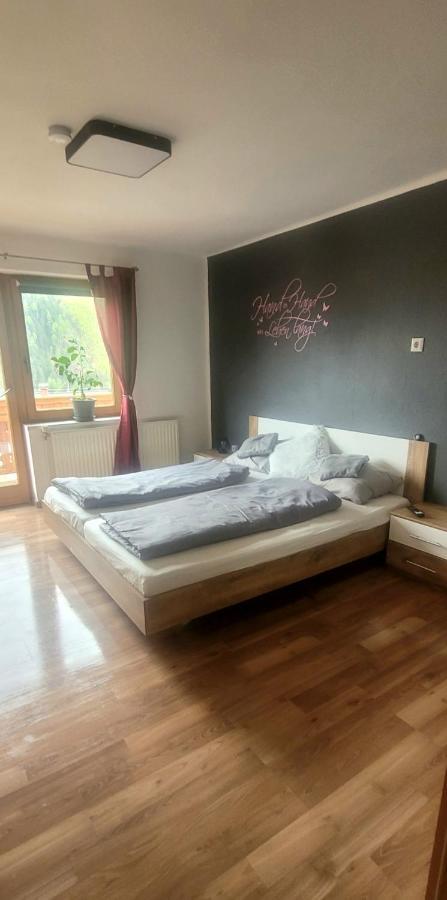 Ferienwohnung Biohof Untermar Obervellach Bagian luar foto