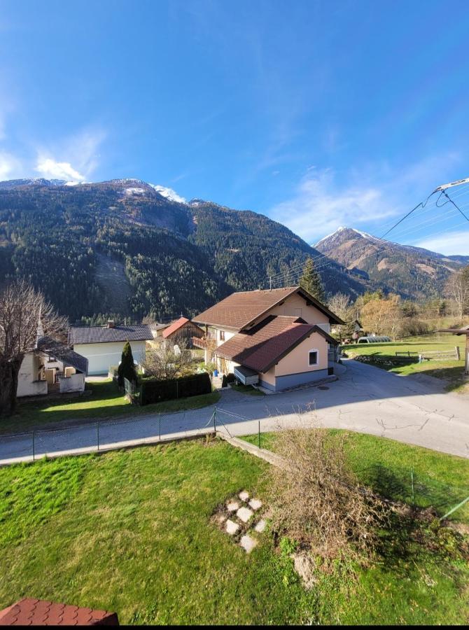 Ferienwohnung Biohof Untermar Obervellach Bagian luar foto